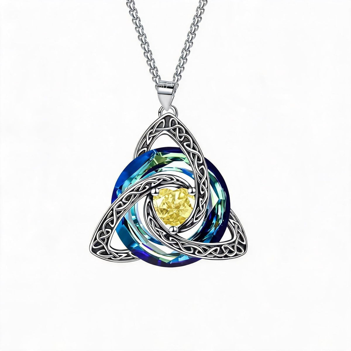 💎🔮 Collana con nodo della Trinità celtico e pietra portafortuna